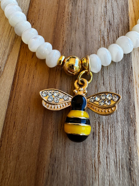 Bee Charm Mother of Pearl Stretch Bracelet ~ 7”