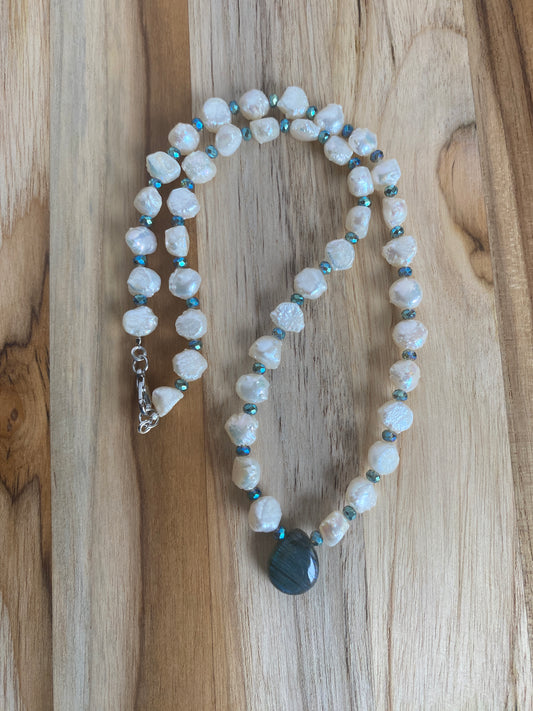 White Freshwater Pearl with Labradorite Pendant Bead and Crystals