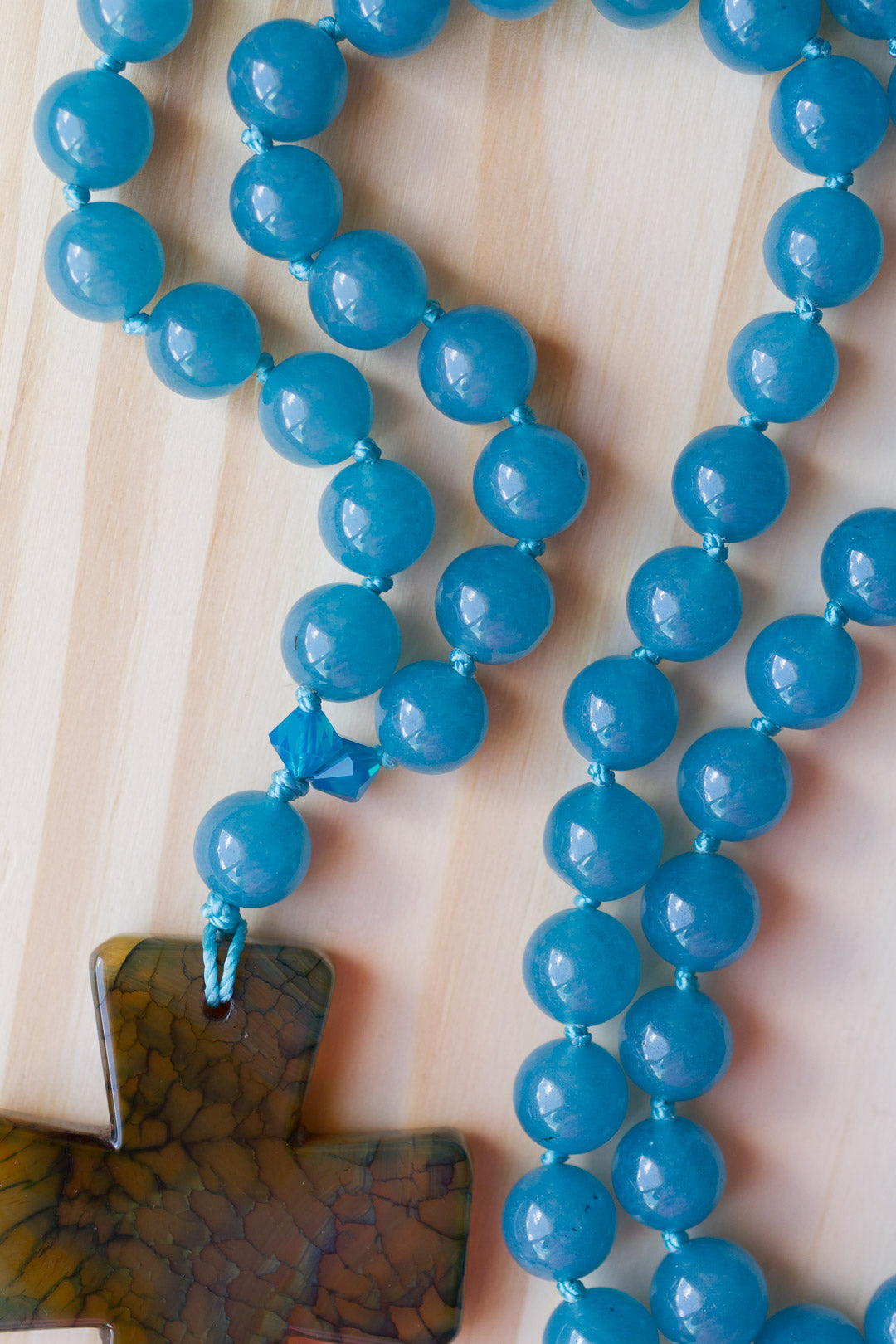 28" Long Dragon Vein Agate Cross Pendant Necklace with Angelite Beads