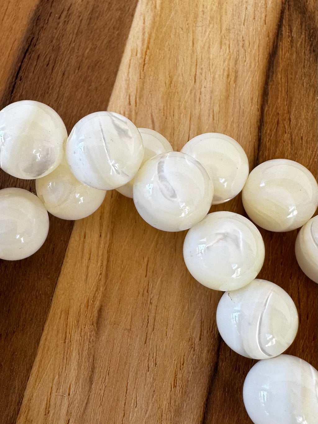 Creamy White Mother of Pearl Stretch Bracelet ~ 7” in Size