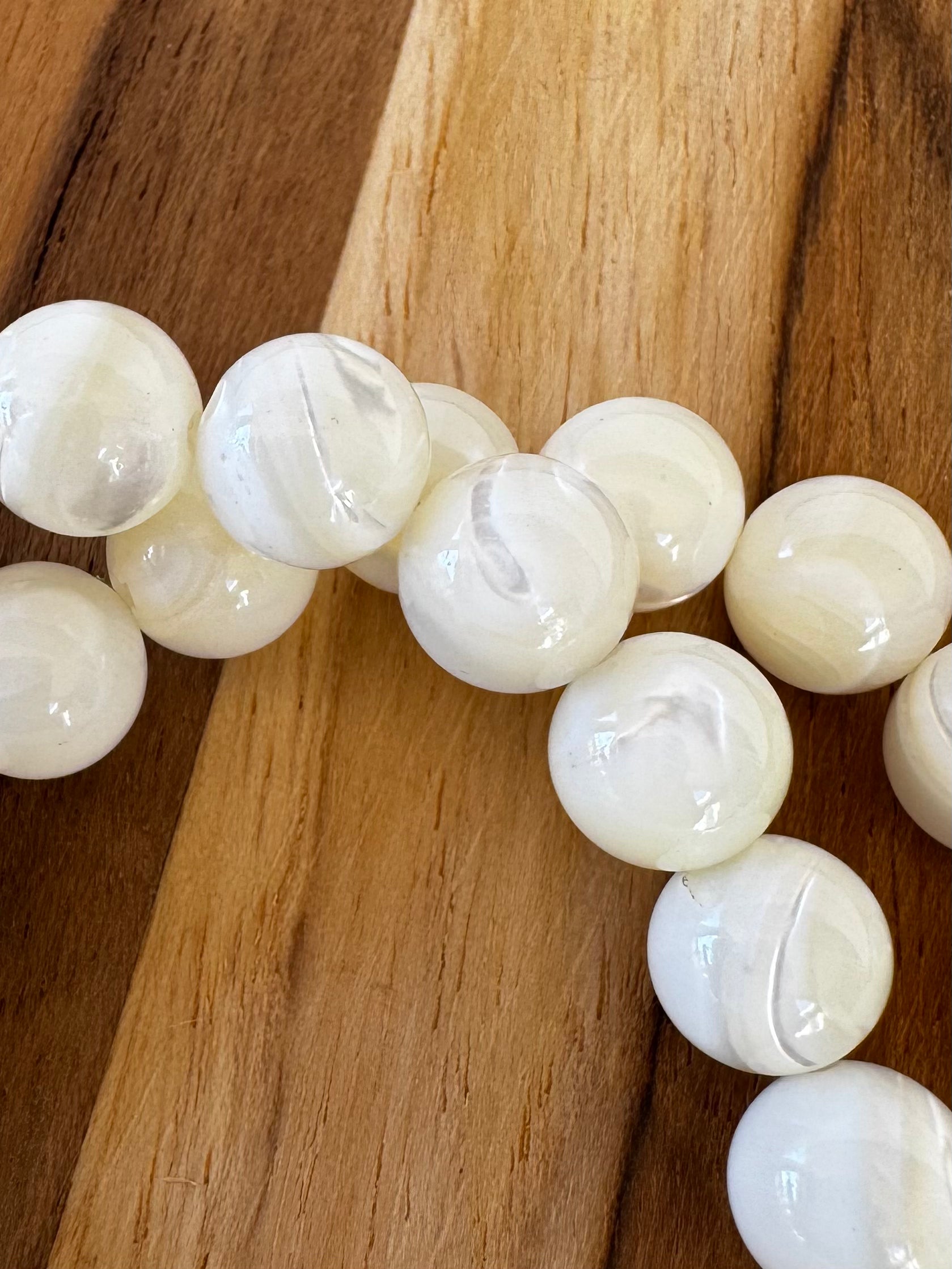 Creamy White Mother of Pearl Stretch Bracelet ~ 7” in Size