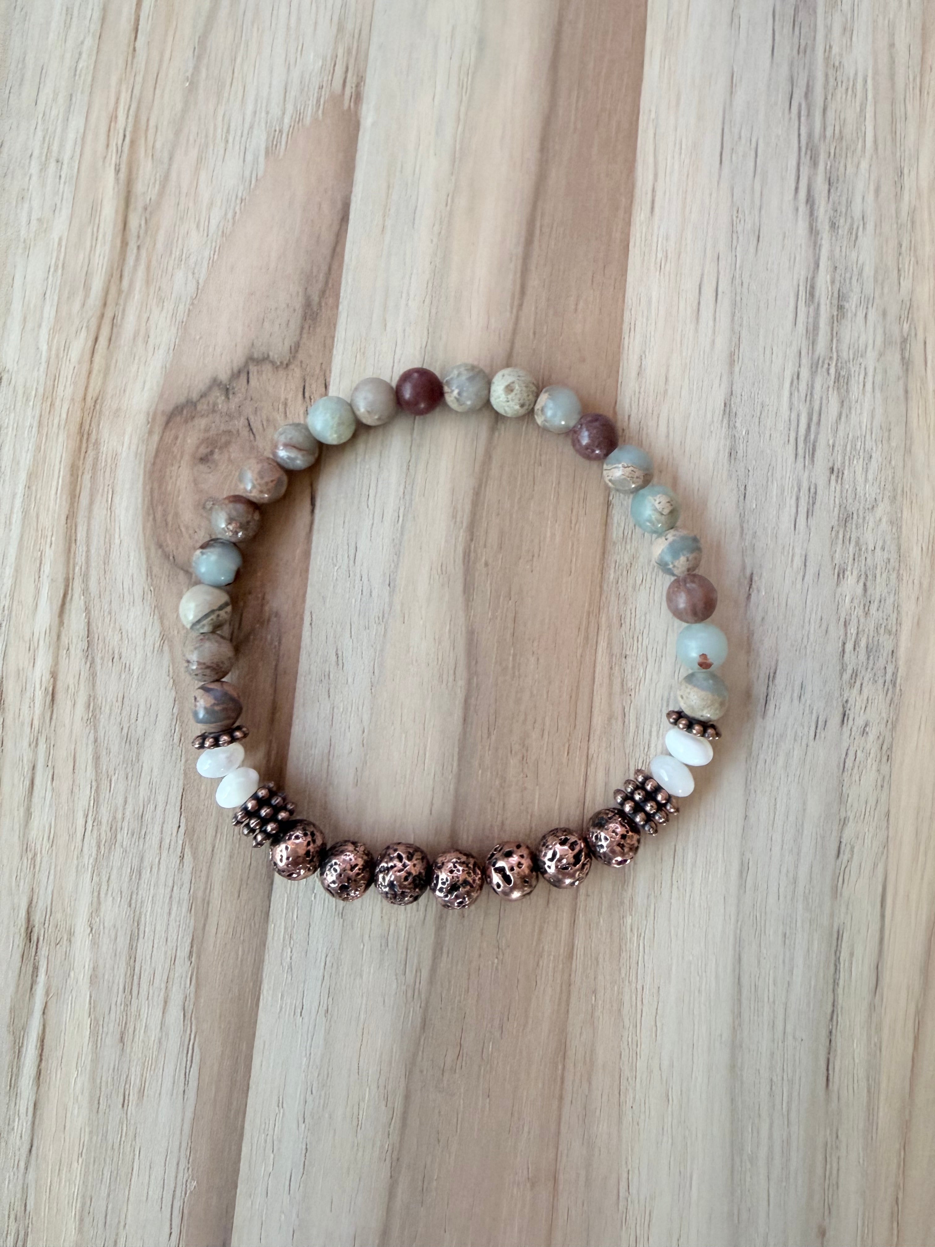 Shoushan Stone Stretch Bracelet with Lace Stone and MOP Beads