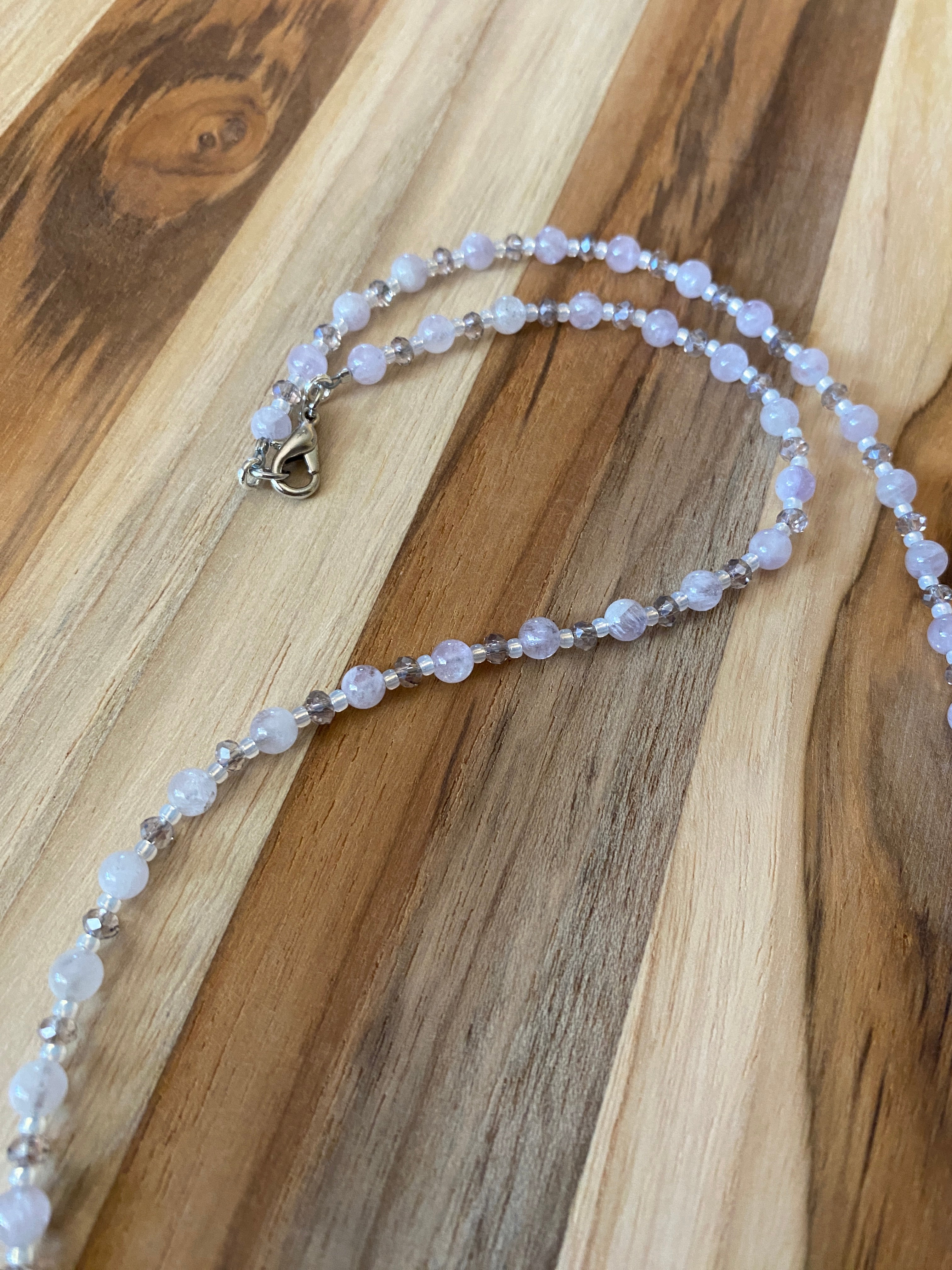 Dainty Pale Purple Amethyst Beaded Necklace