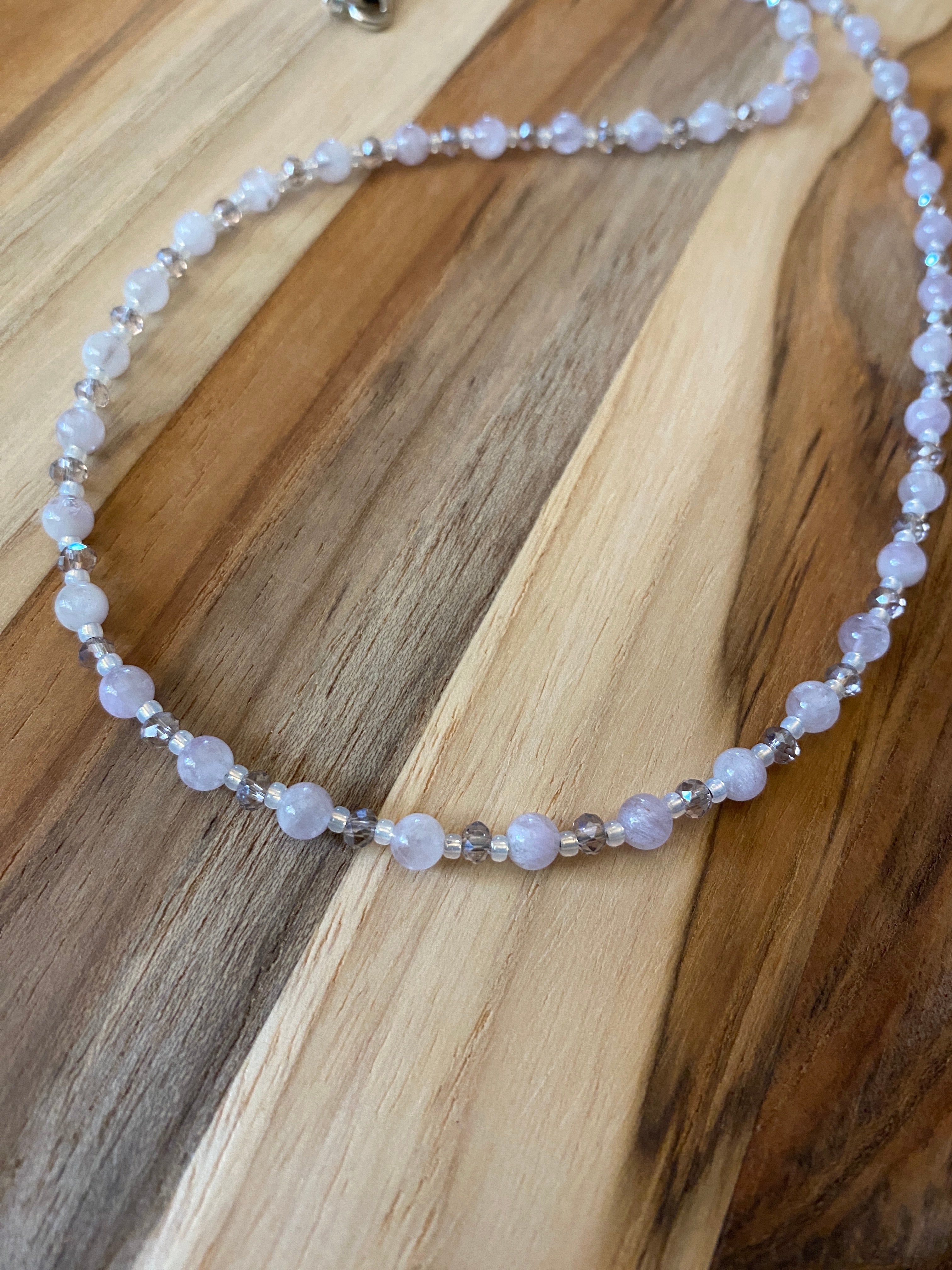 Dainty Pale Purple Amethyst Beaded Necklace