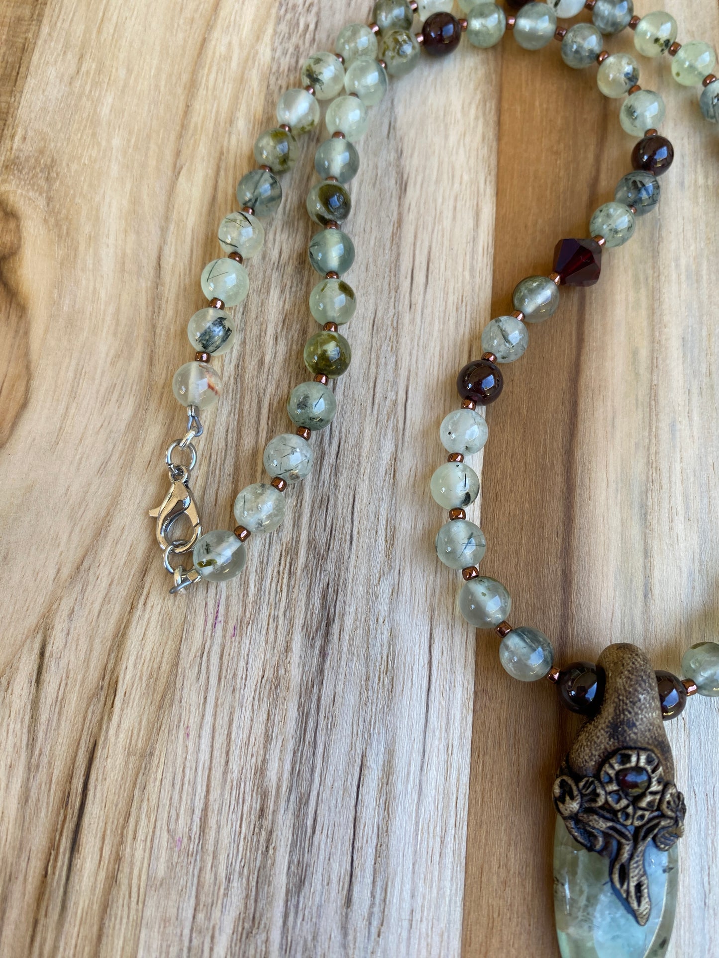 Prehnite Pendant Necklace with Prehnite and Garnet Beads