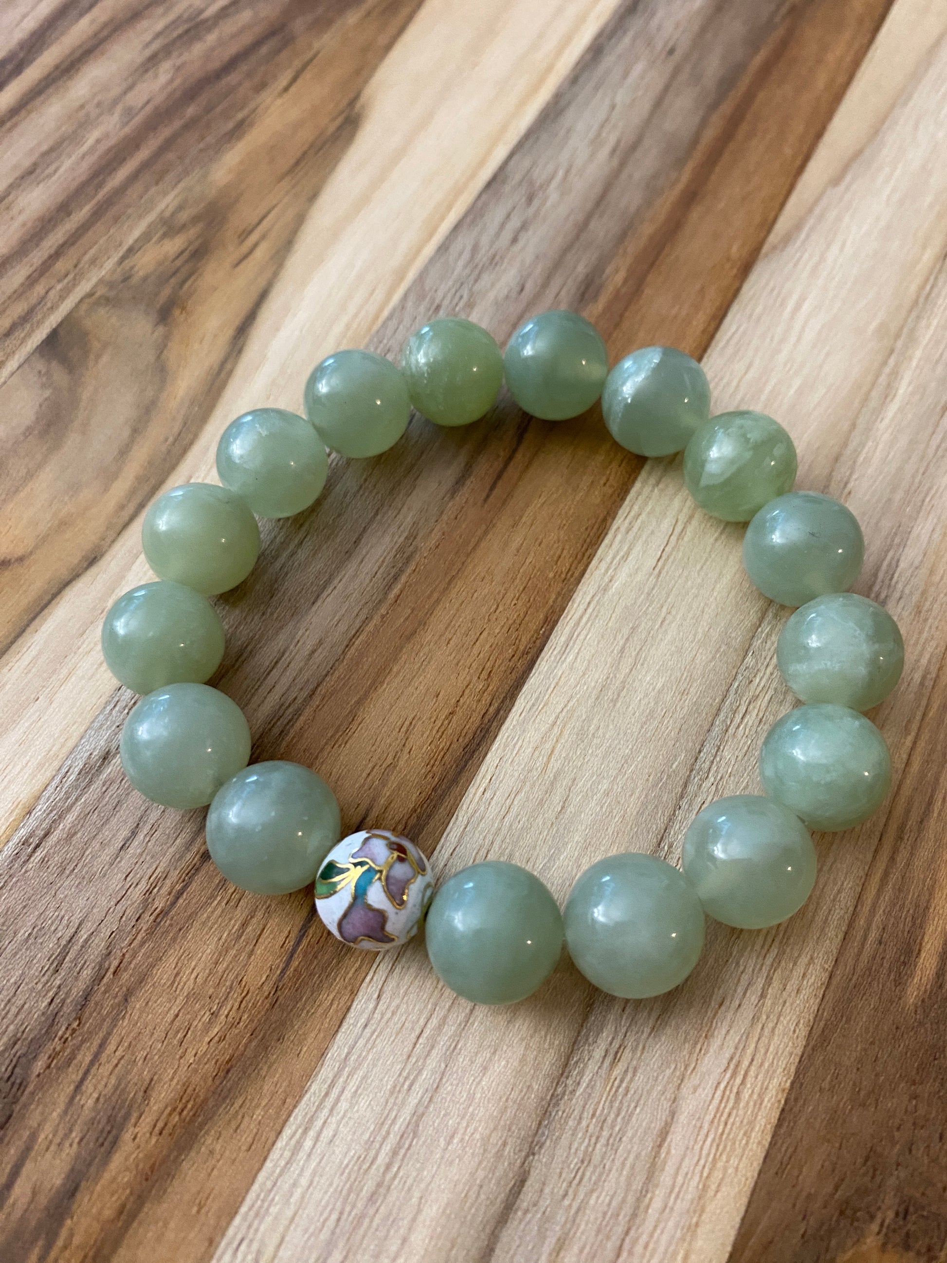 Bold Light Green Jade Beaded Stretch Bracelet with Cloisonné Bead - My Urban Gems