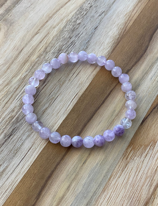 Dainty Pale Lavender Amethyst Beaded Stretch Bracelet