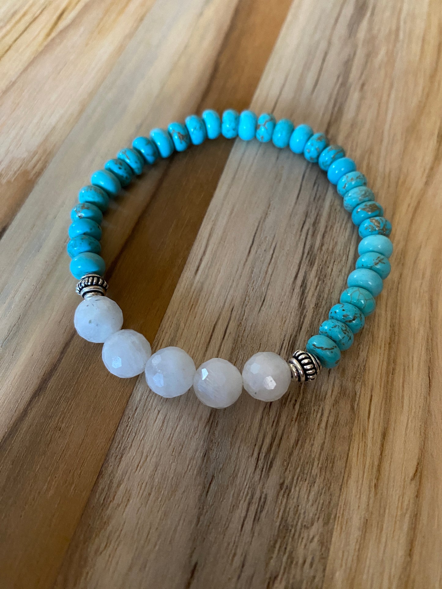 Nevada Blue Turquoise Beaded Stretch Bracelet with Faceted Moonstone Beads