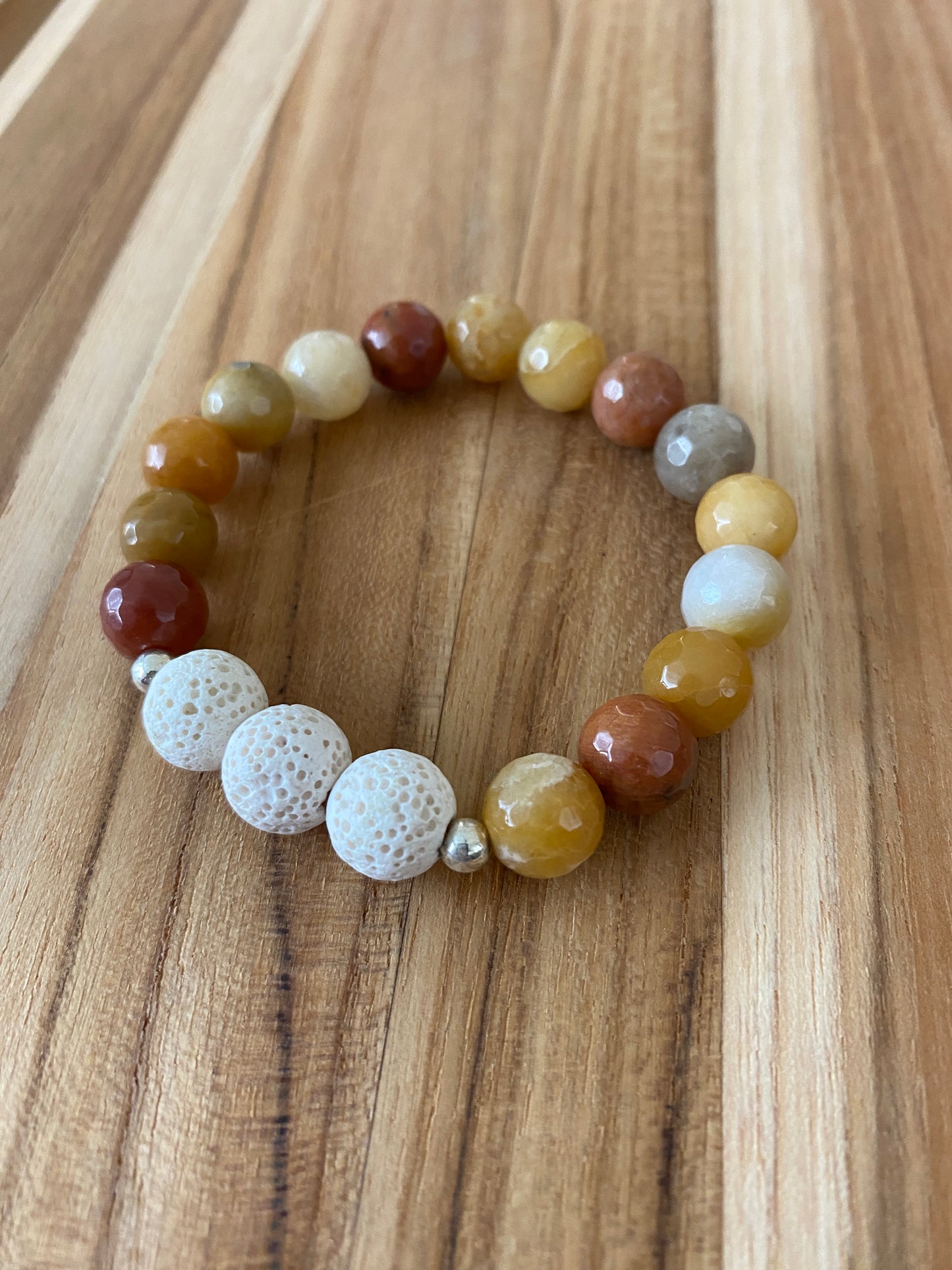 Aromatherapy Stretch Bracelet with Agate and Lava Stone